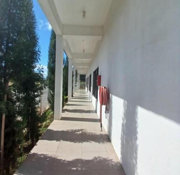 هتل White Diamond Apartments