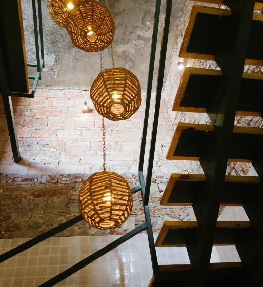 پانسیون Bodegante Hostal 2