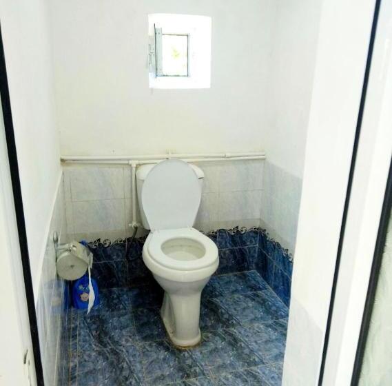 פנסיון Nosir Guesthouse