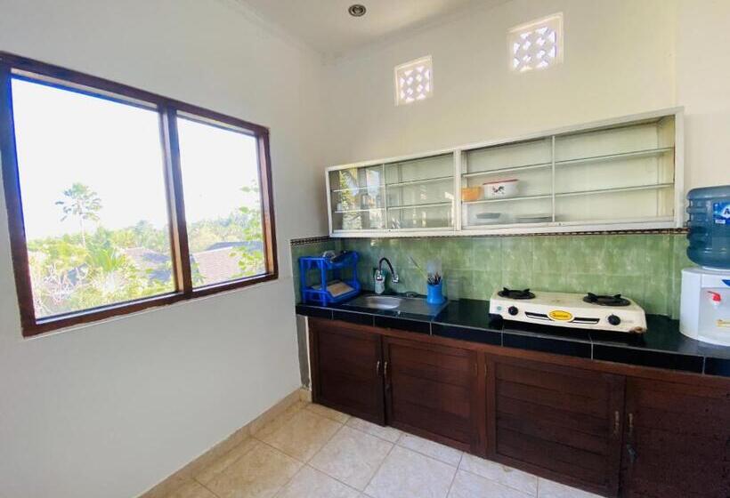 펜션 Sang Ayu 2 1br At 3br Villa