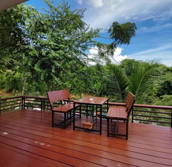 فندق Baan Apa Erawan Resort