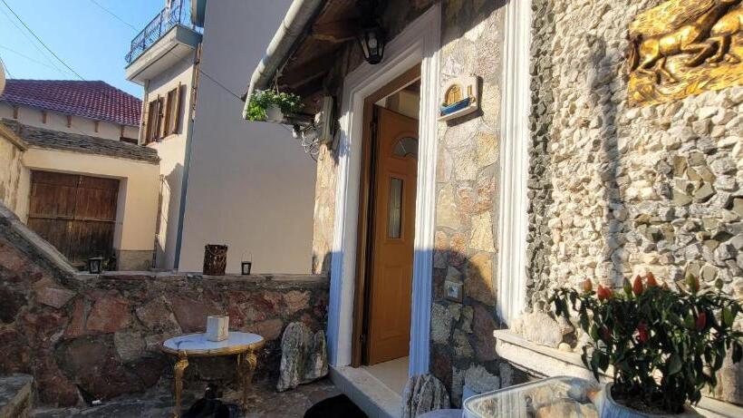 بنسيون Guest House Emily