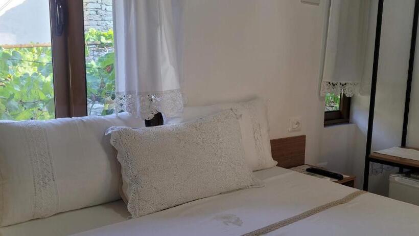 بنسيون Guest House Emily