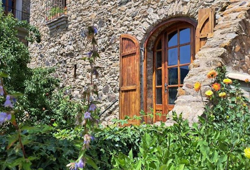 تختخواب و صبحانه Rectoria Nova