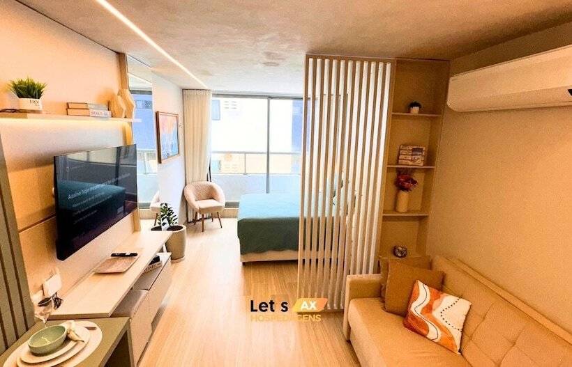 בית מלון כפרי Ax Setai Yacht