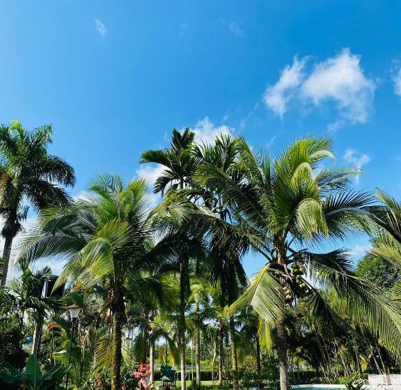 هتل Finca Campestre La Carolina