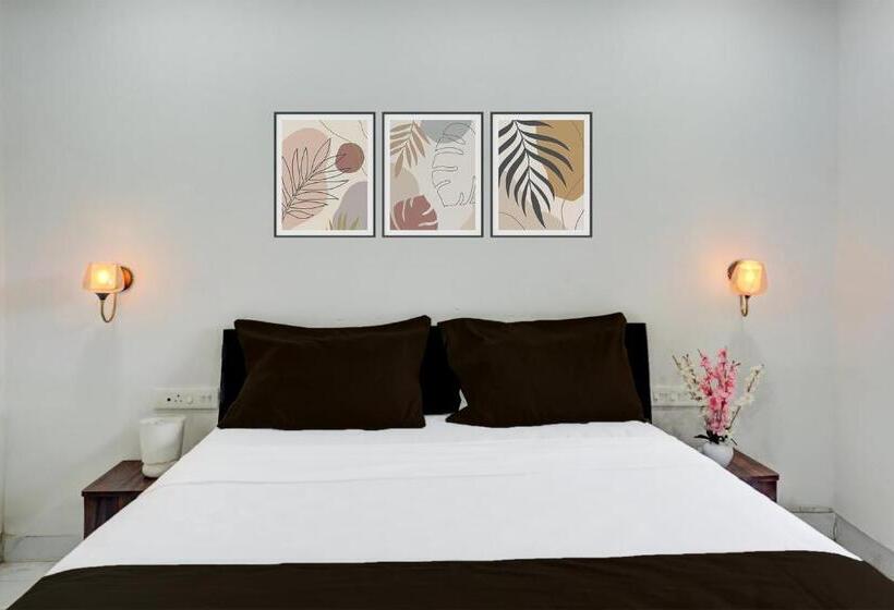 فندق Oyo Birds Valley Resort