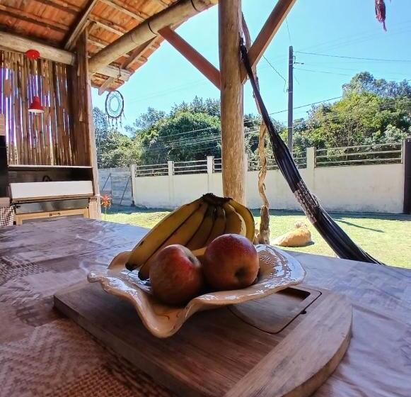 ペンション Lá Casita Casa Familiar Hospedagem E Camping Urbano