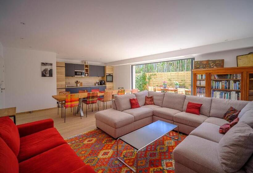 مبيت وإفطار Villa Poulpo