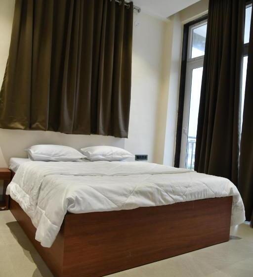 בית מלון כפרי Leo Deluxe & Suite Room