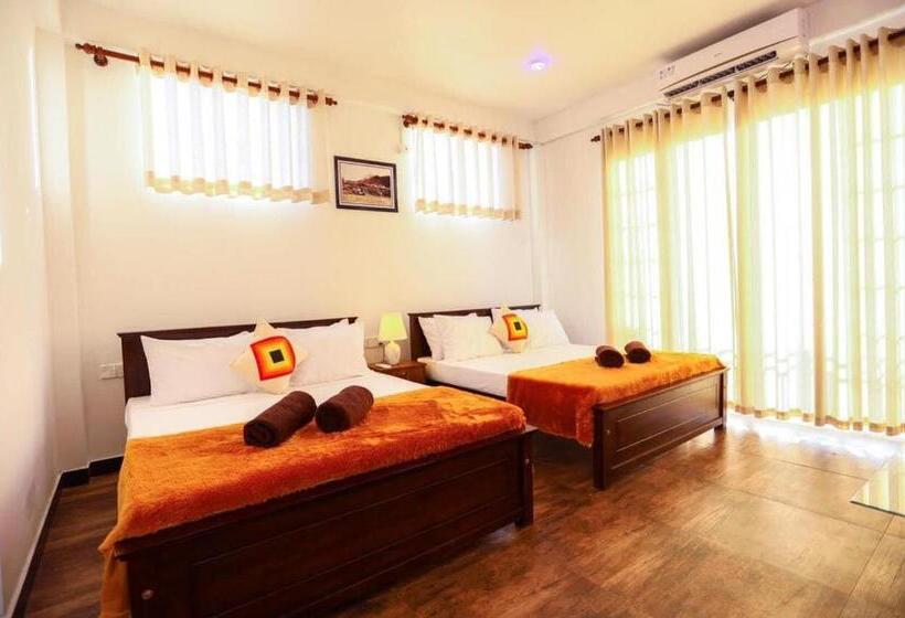 בית מלון כפרי The Upcountry Resort