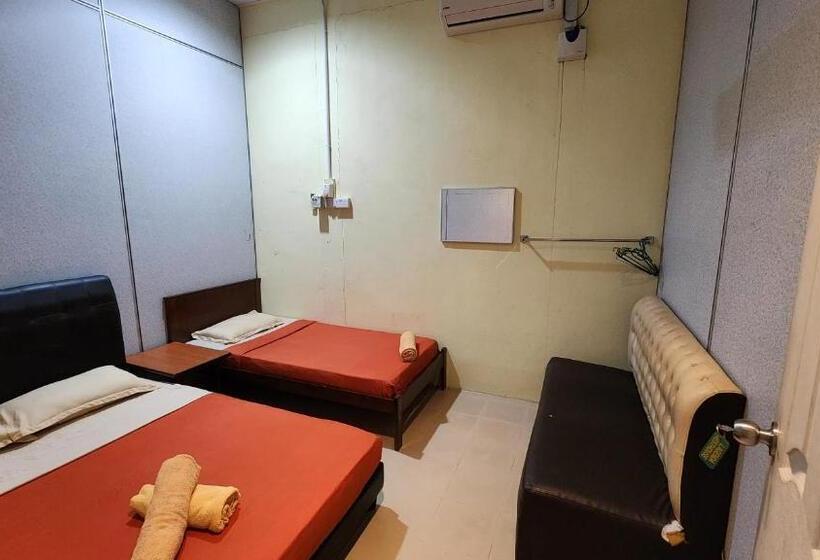 مُتل Lagenda Resthouse Cenang Beach