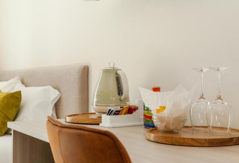 بنسيون Ausèntu Guest House