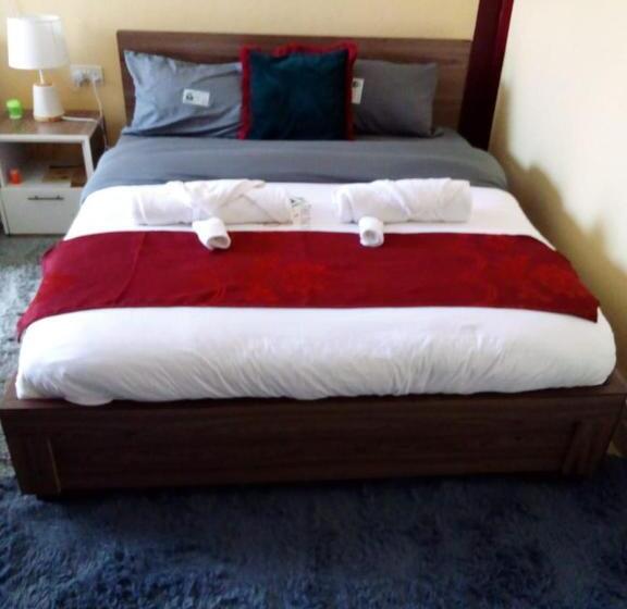 بنسيون Pings Place