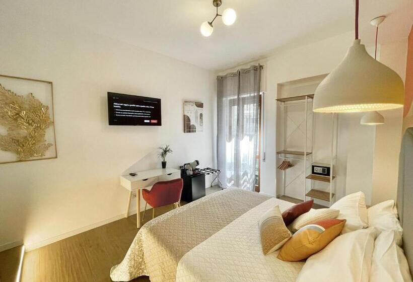 پانسیون Suites 167