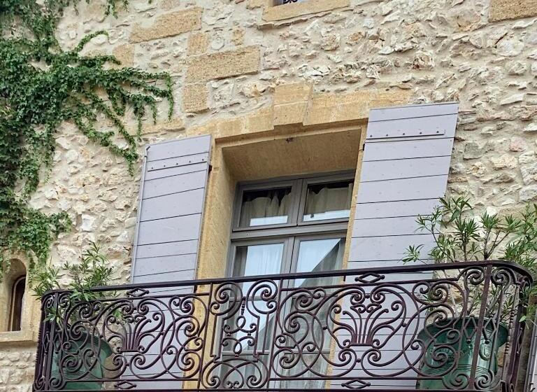 住宿加早餐  Chambre D Hôtes Commanderie