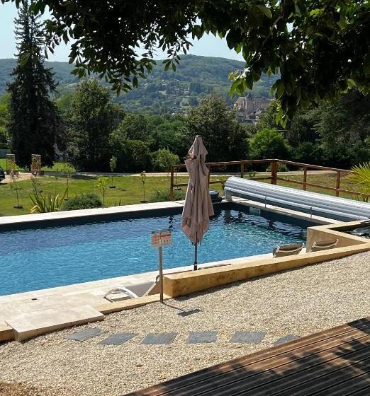 민박 Domaine De La Source Périgordnoir Chambre D Hôtes La Fontaine