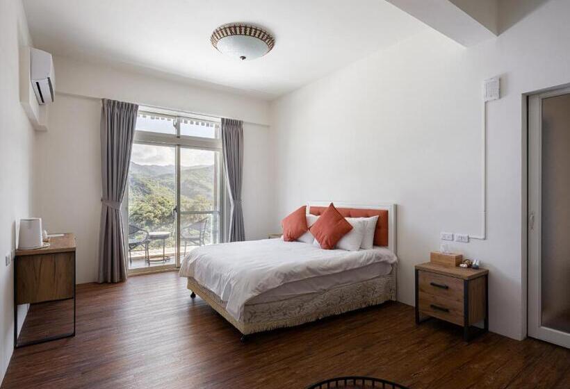 تختخواب و صبحانه Kilar Mountain Villa