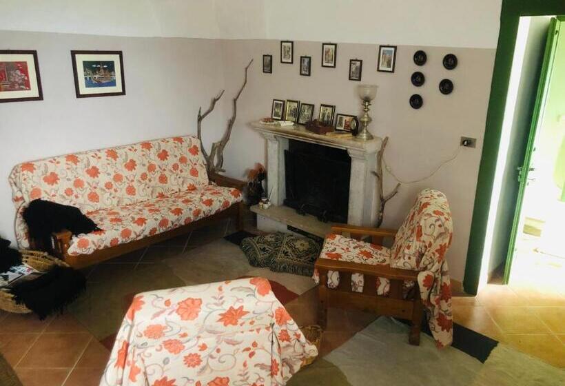مبيت وإفطار La Casa Di Civita