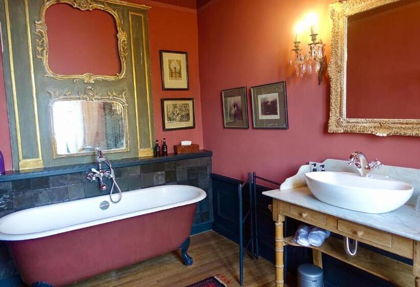 مبيت وإفطار Le Jardin Des Triomphes
