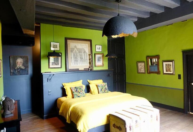 مبيت وإفطار Le Jardin Des Triomphes