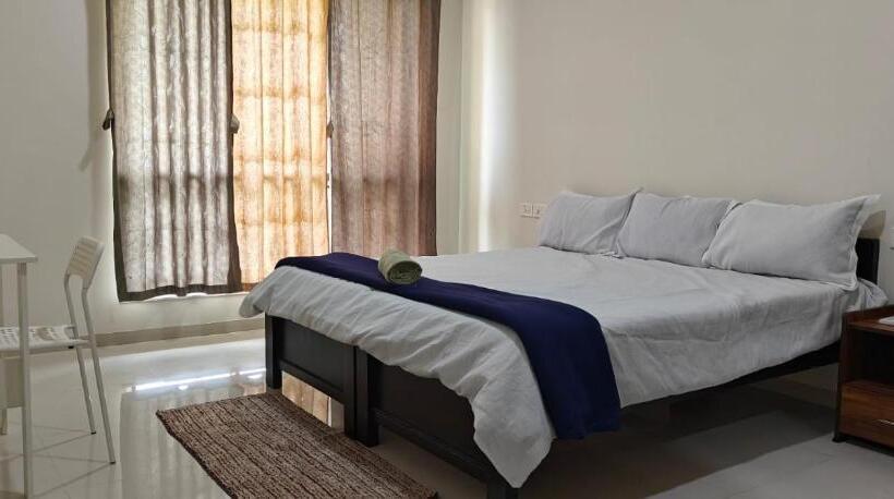 تختخواب و صبحانه Rockfort Stay Inn