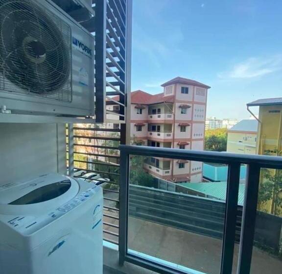 Hotelli Unixx Pattaya Walking Street