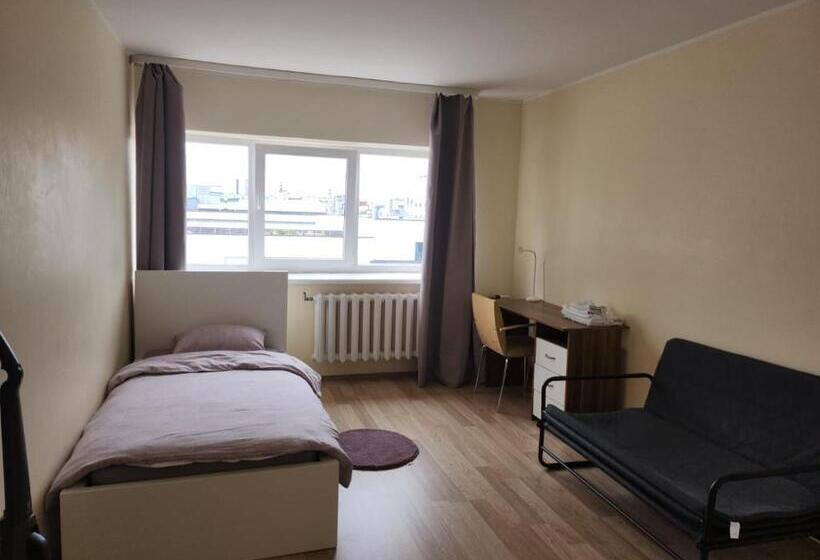هاستل Central Shared Flat   Quiet Private Room