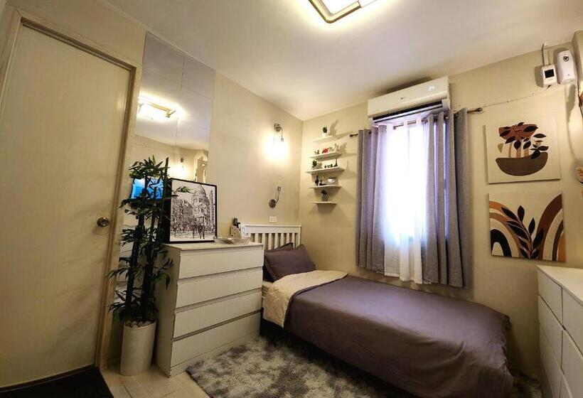 ユースホステル Don Seroy Backpackers Inn