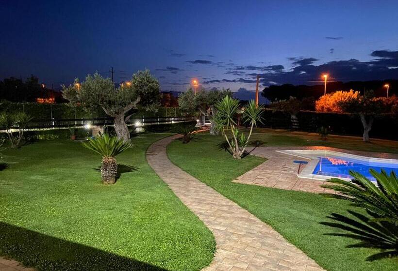 ペンション Giardino Tra Gli Ulivi