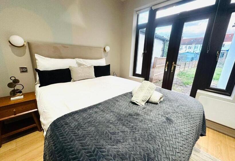 펜션 Lovely En Suite, Top Location In London