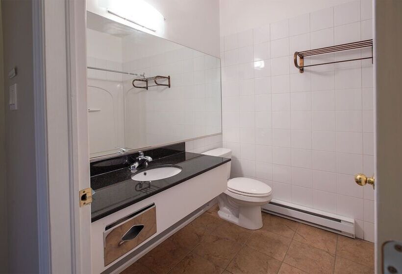 پانسیون Room In Guest Room   Private Room3 Autonomous South Bank Urban Countryside   A12