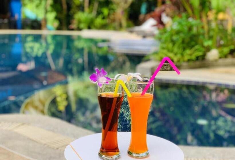 אתר נופש Patong Beautiful Pool Villa