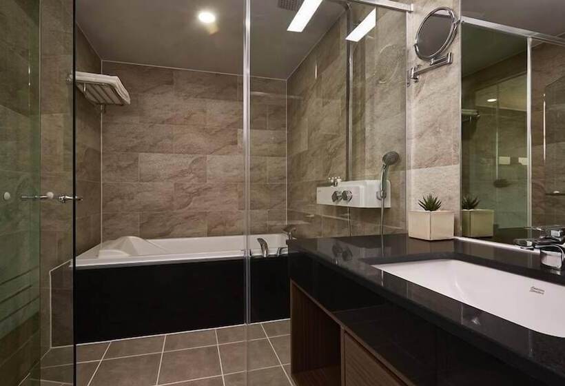 هتل Raonstay In Perla