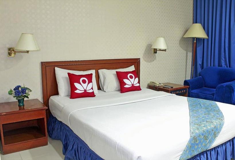 هتل Zen Rooms Sawojajar