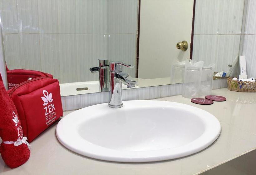 هتل Zen Rooms Sawojajar