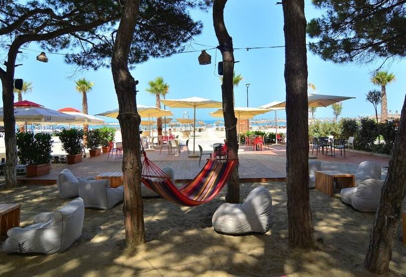 Sandy Beach Resort