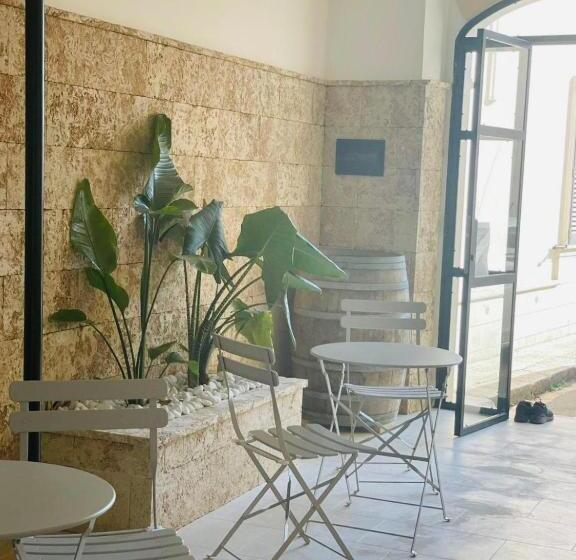 مبيت وإفطار La Corte Nel Vico