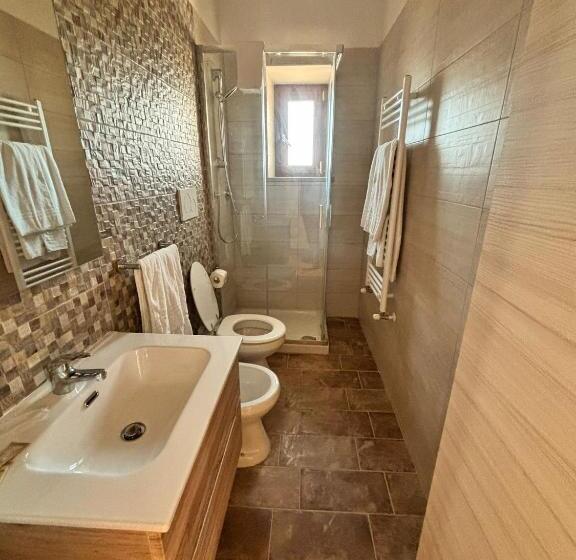 مبيت وإفطار La Rovazzola