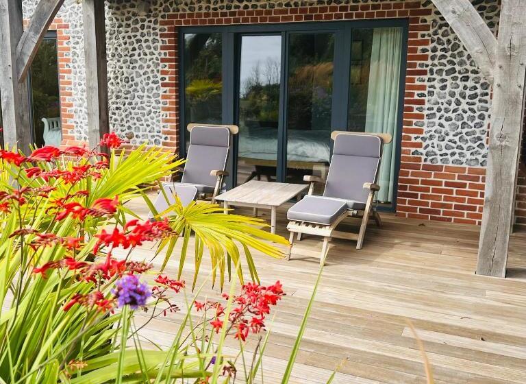 مبيت وإفطار Orchard Dene
