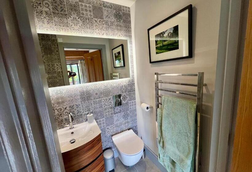 مبيت وإفطار Orchard Dene
