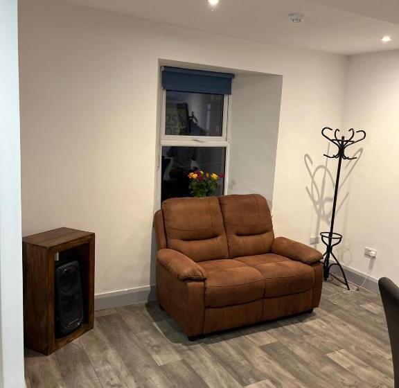 مبيت وإفطار The Old Main St