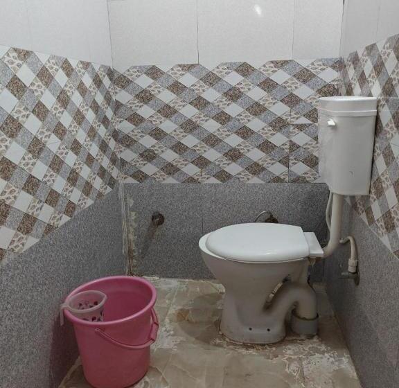 فندق Shyam Sarover And Restaurant