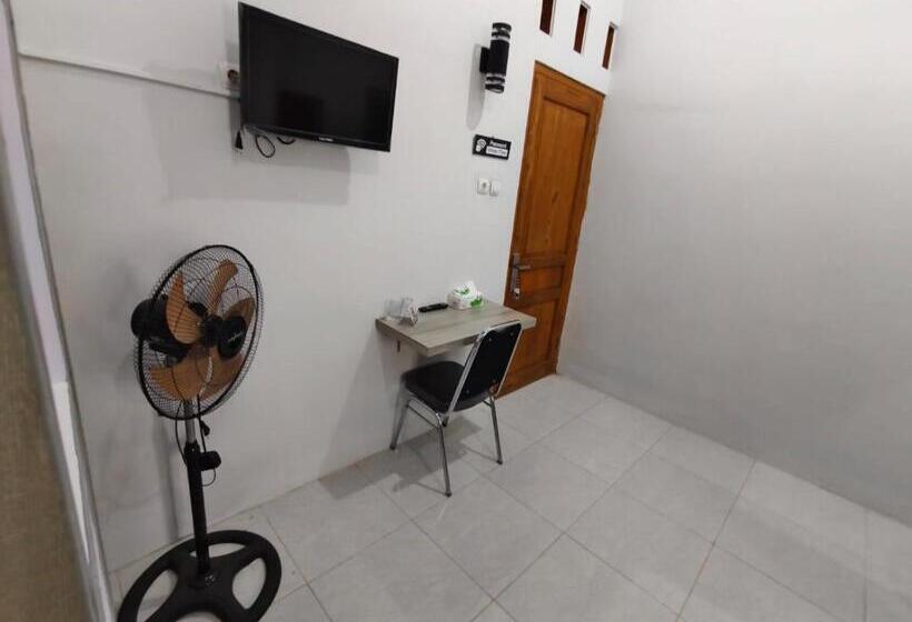 پانسیون Livina S House