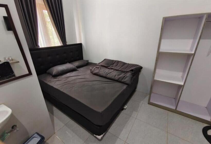 پانسیون Livina S House