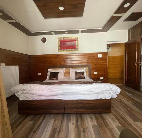 Hotel H2 Residency By Stay Pattern