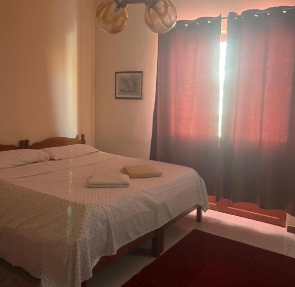 בית מלון כפרי Luli City Center