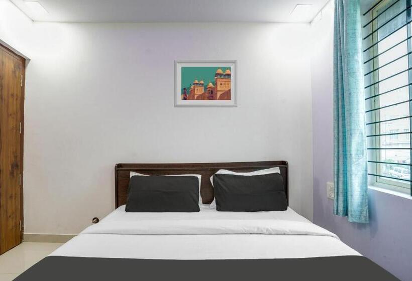 Отель Oyo Gokula Inn
