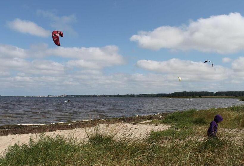 فندق Urlaub Unterm Storchennest Im Ostseeland Rerik