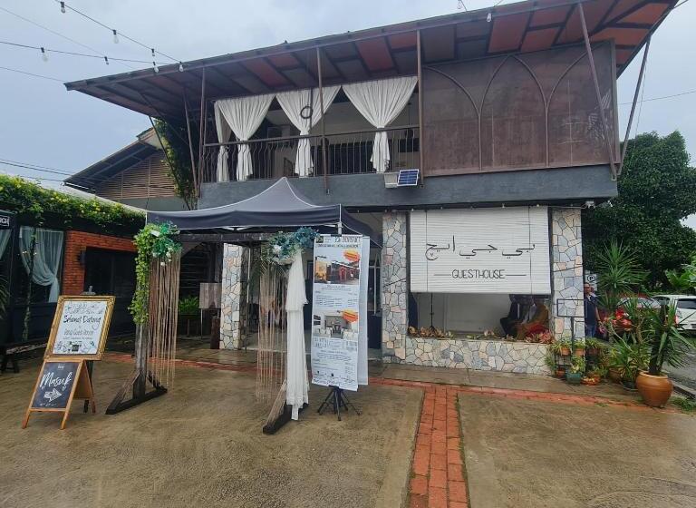 فندق صغير Family Studio With Pool In Bangi
